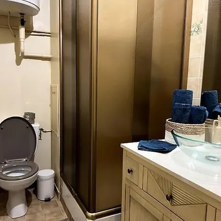 Joli Avec Parking Prive *