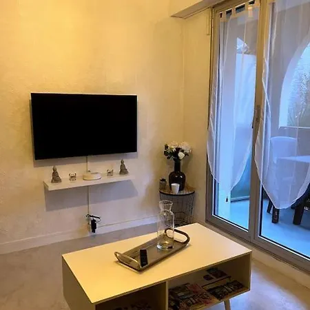 Joli Avec Parking Prive * Moulins (Allier)