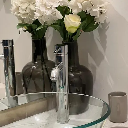 Joli Avec Parking Prive * Moulins (Allier)