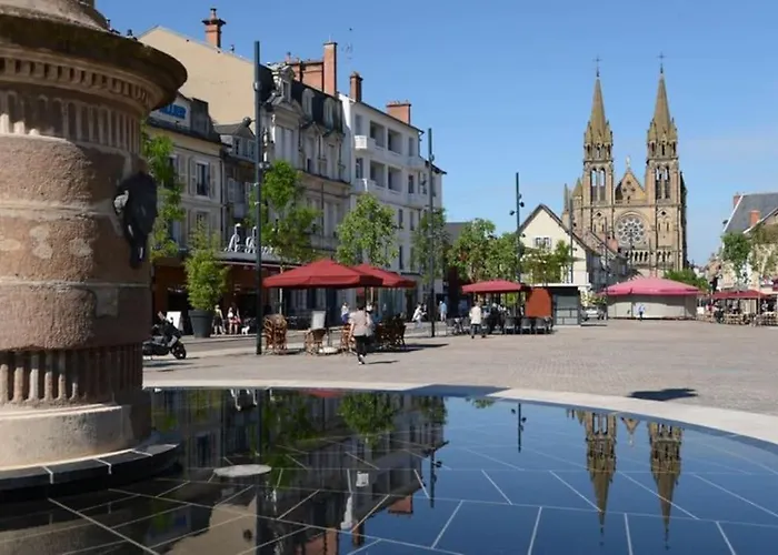 Joli Avec Parking Prive Lejlighed