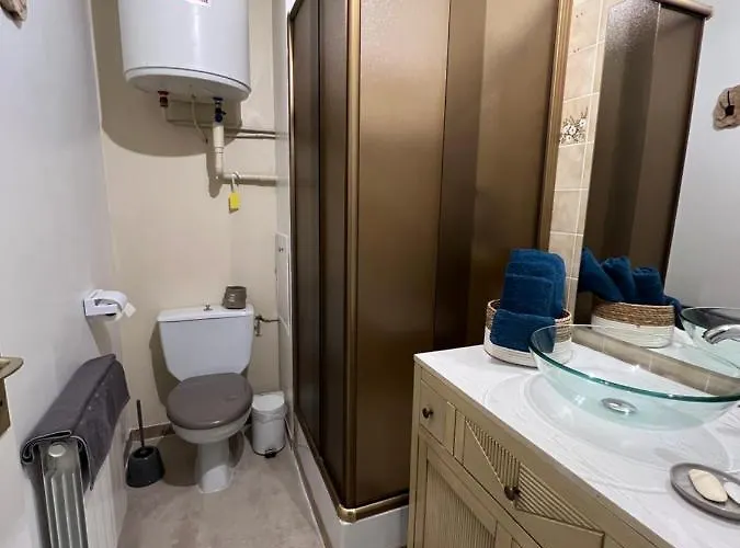 Apartment Joli Avec Parking Prive